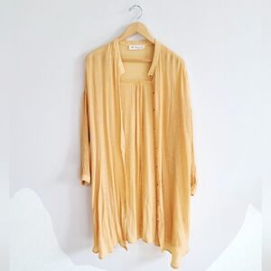 Golden Crepe Yoko Button Down Tunic Tshirt Cardigan - Small